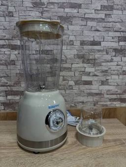 SONASHI BLENDER EN PLASTIQUE 1.5L 400 W AVEC TASSE INCASSABLE SB-201