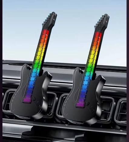 Diffuseur de parfum voiture en forme de guitare LED