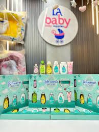 Johnson's baby gift box