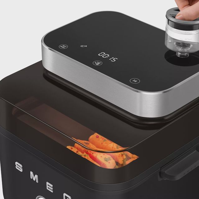 Smeg friteuse air fryer noir 7L AFC01BLMEU