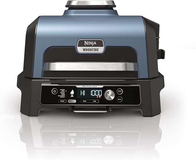 شواية ومخنة كهربائية Ninja Woodfire Pro Connect OG901EU