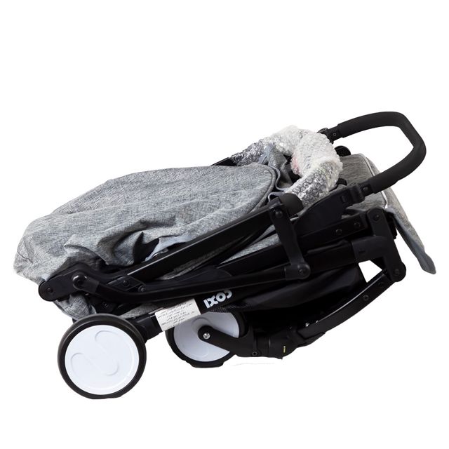 Poussette Coxi légère et pratique
