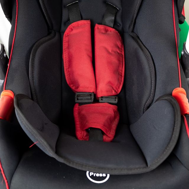 Chanou Kids Siége auto avec bras en aluminium Rouge
