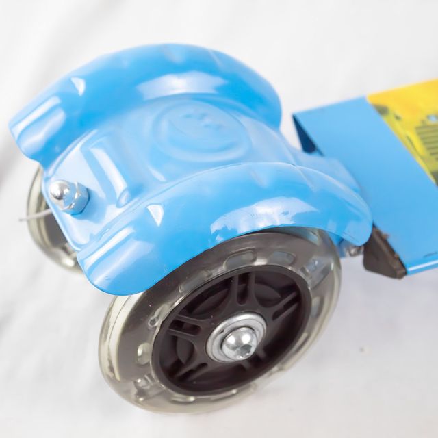 Trottinette Cars Enfants 3 roues avec frein a main aluminum