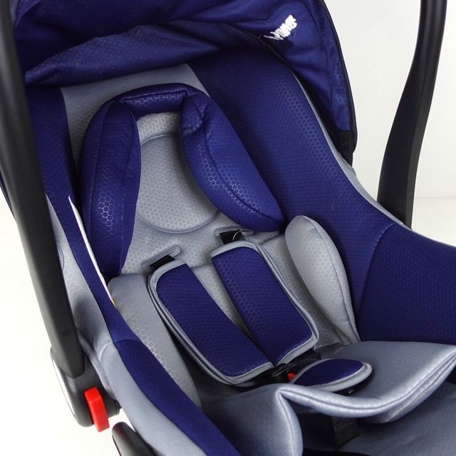 Siège d'auto pour bébé ajustable à plusieurs positions