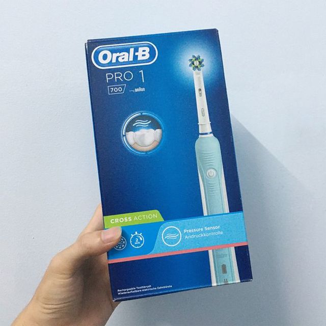 Oral-b brosse à dents électrique rechargeable PRO 1
