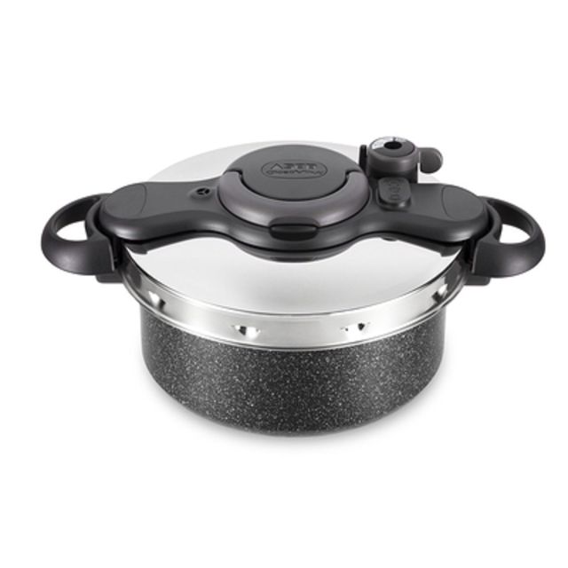 seb ClipsoMinut Ultra Resist cocotte 5l P4605138