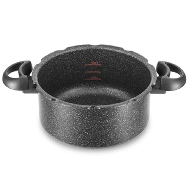 seb ClipsoMinut Ultra Resist cocotte 5l P4605138