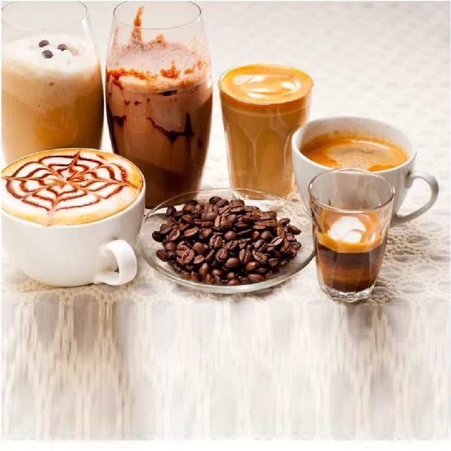 Bosch machine à café cafétiére expresso 1.4 L TIS30129RW