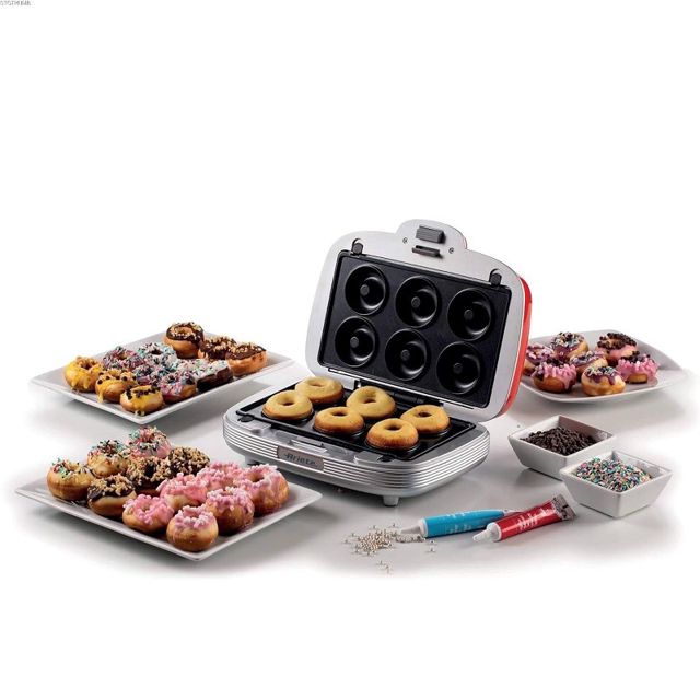 Ariete sandwiches & cookies party time 1972