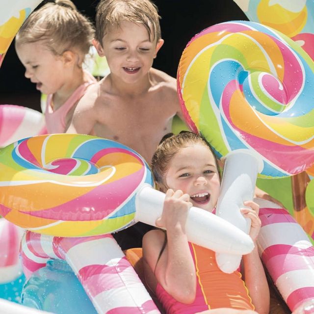 Intex piscine aire de jeux royaume des bonbons 57149