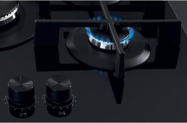 Whirlpool plaque encastrable au gaz GOWL758NB FR