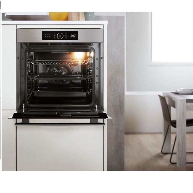 Whirlpool four encastrable 73L pyrolyse akz9629ix