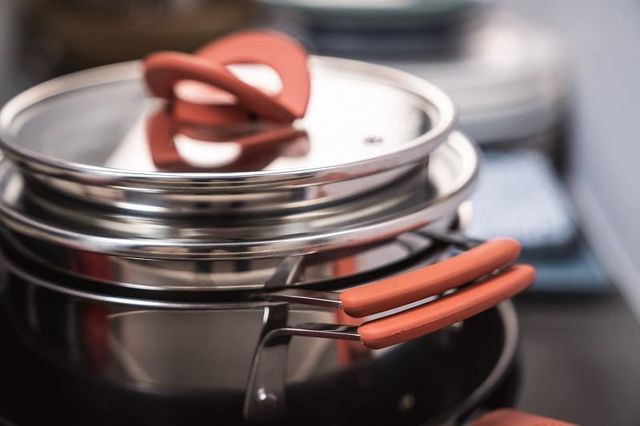 Tefal Opti'Space batterie de cuisine G720S474