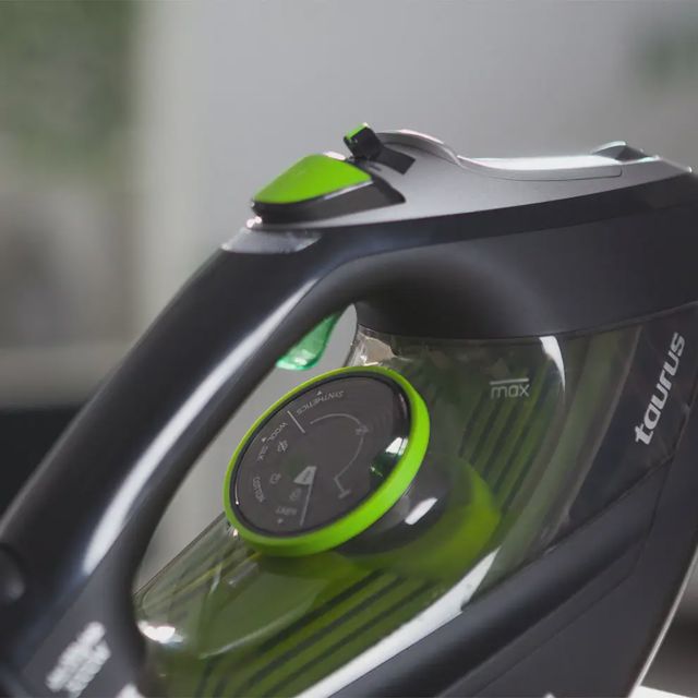 Fer à repasser taurus 3000w