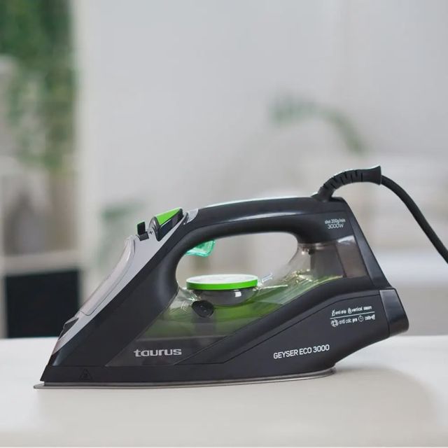 Taurus - Fer à repasser vapeur Geyser Eco 3000 3000W
