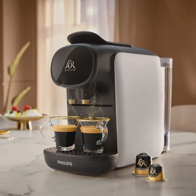 Machines à café capsule lor Philips Batista lm9012