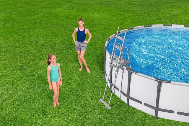 Bestway 58337 échelle de piscine 132cm