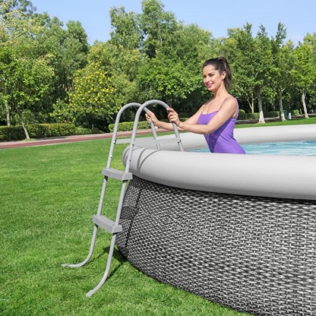 Bestway 58430 Echelle 2x2 marches pour piscine hauteur 84 cm