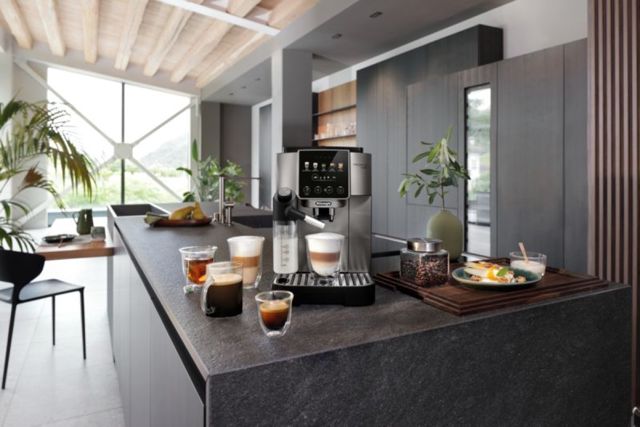 Delonghi machine a café magnifica Start feb2291.tb