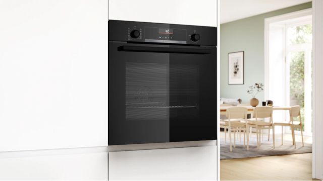Bosch Four encastrable Série 6 HBG536EB4 71L AirFry