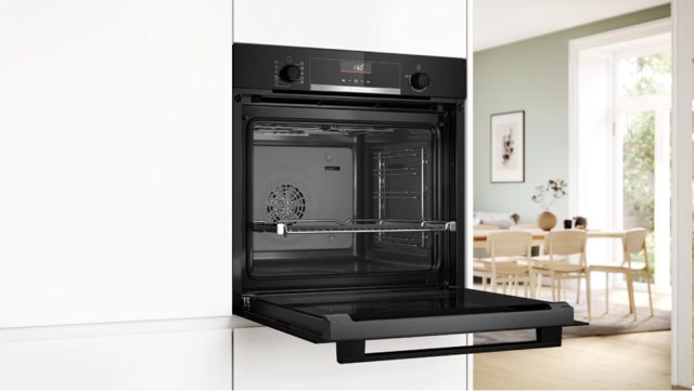 Bosch Four encastrable Série 6 HBG536EB4 71L AirFry