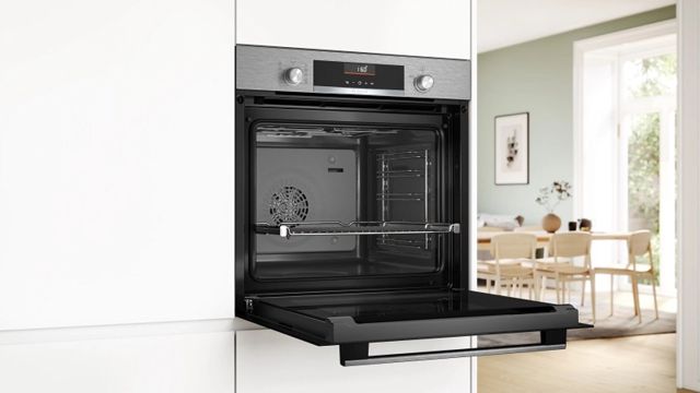 Bosch four encastrable serie 6 fonction AirFry BG536ES4