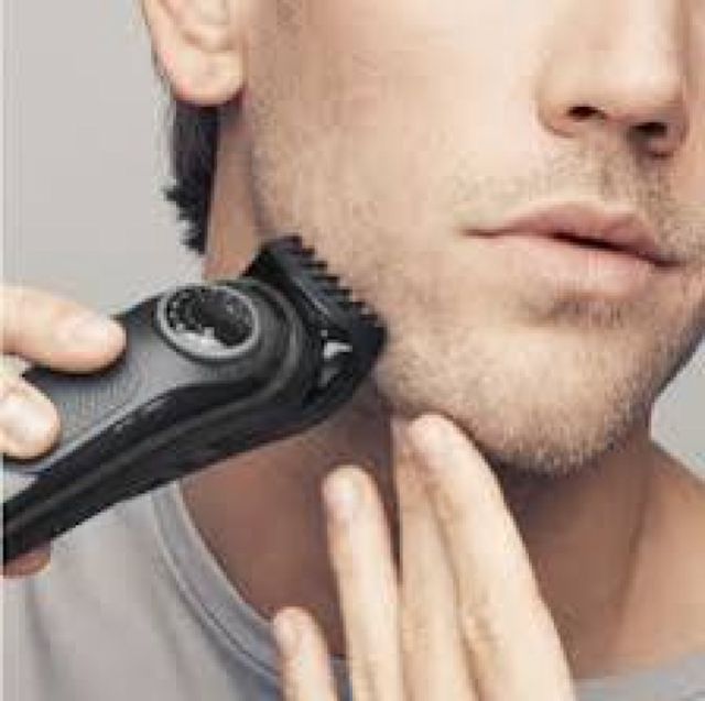 Braun avec tondeuse à barbe BT3000