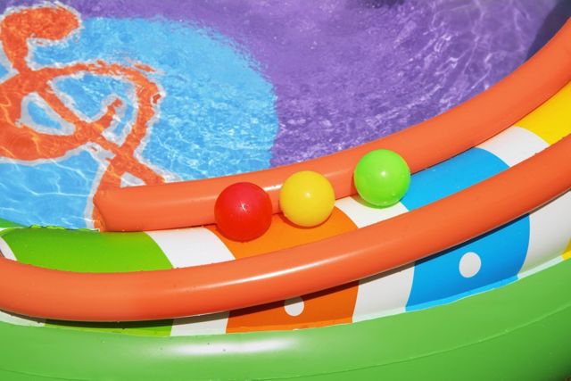 Bestway piscine 2,95x1,90x1,37m ref53117
