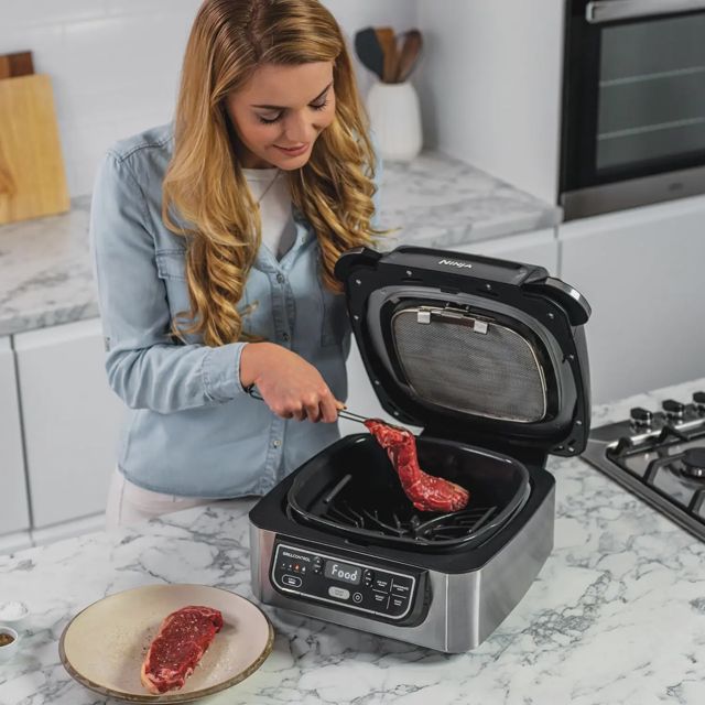 Ninja Foodi friteuse Grill & Air Fryer 5 en 1 AG301