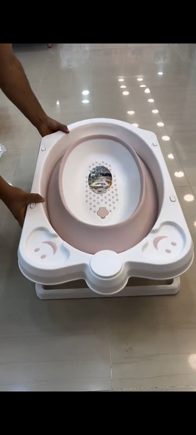 طقم باجنوار الملوك (Deluxe Foldable Baignoire)