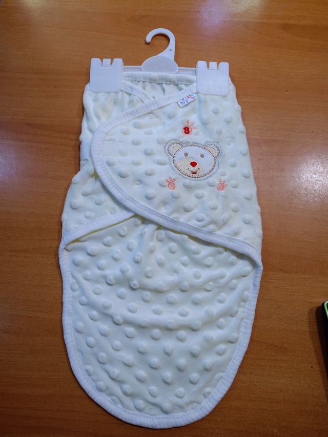 Gigoteuse d'emmaillotage