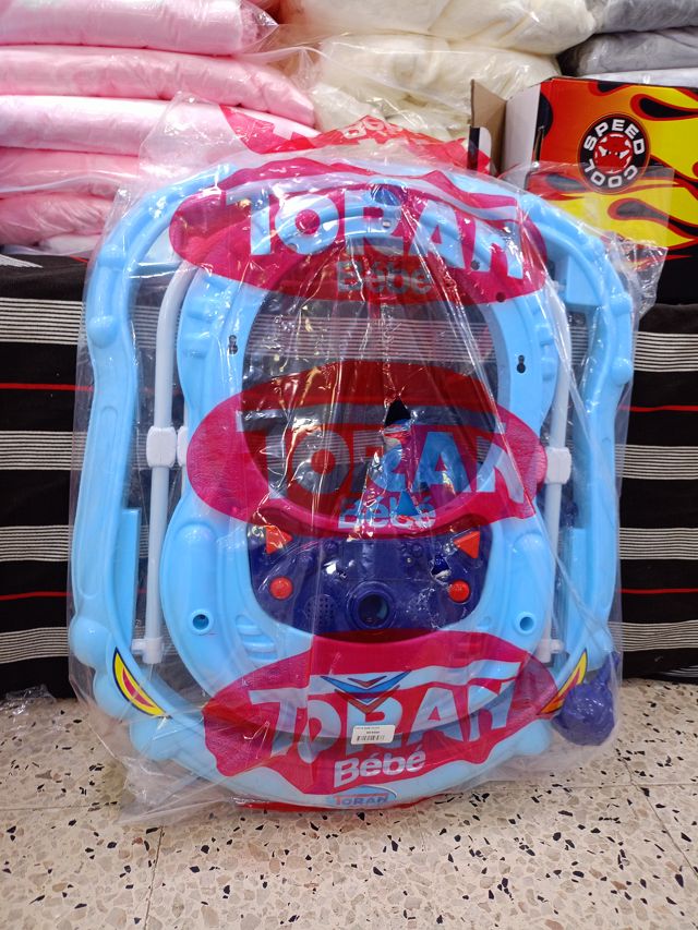 Trotteur pour bébé