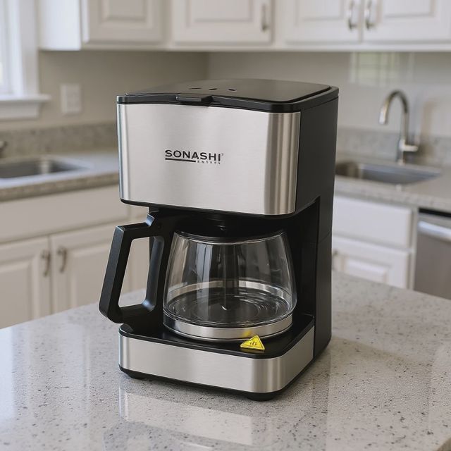 SONASHI COFFEE MAKER 0.8L et une verseuse en verre SCM-4987
